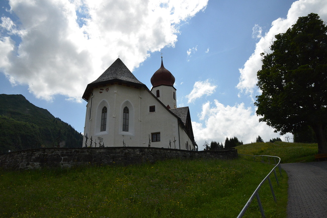 Pfarrkirche zum Hl. Nikolaus in Dam?ls